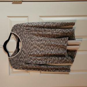 Green envelope small lightweight sweater
